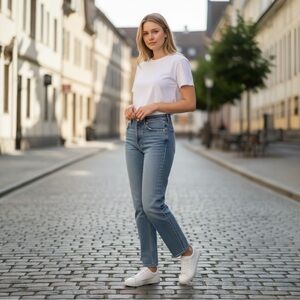 Gap 90s High Rise Straight Fit Jeans in 30/10